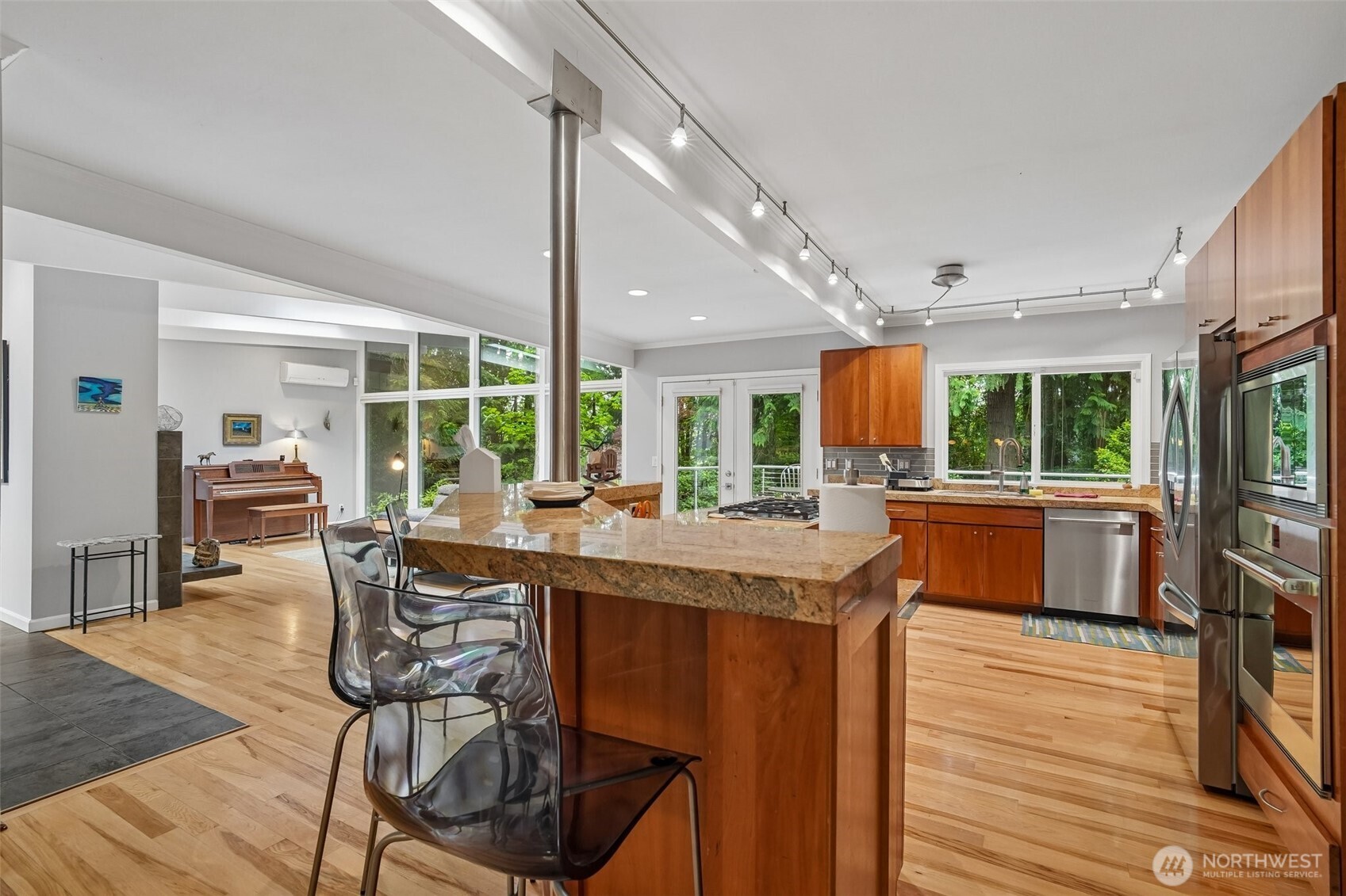 2646 109 Place NE Bellevue WA 98004