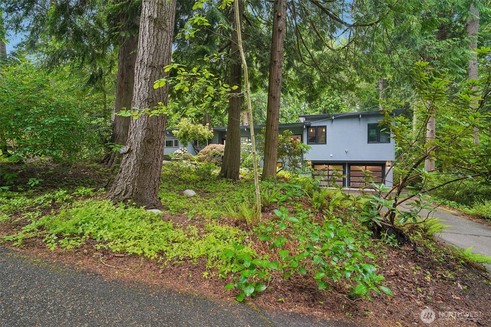 2646 109 Place NE Bellevue WA 98004