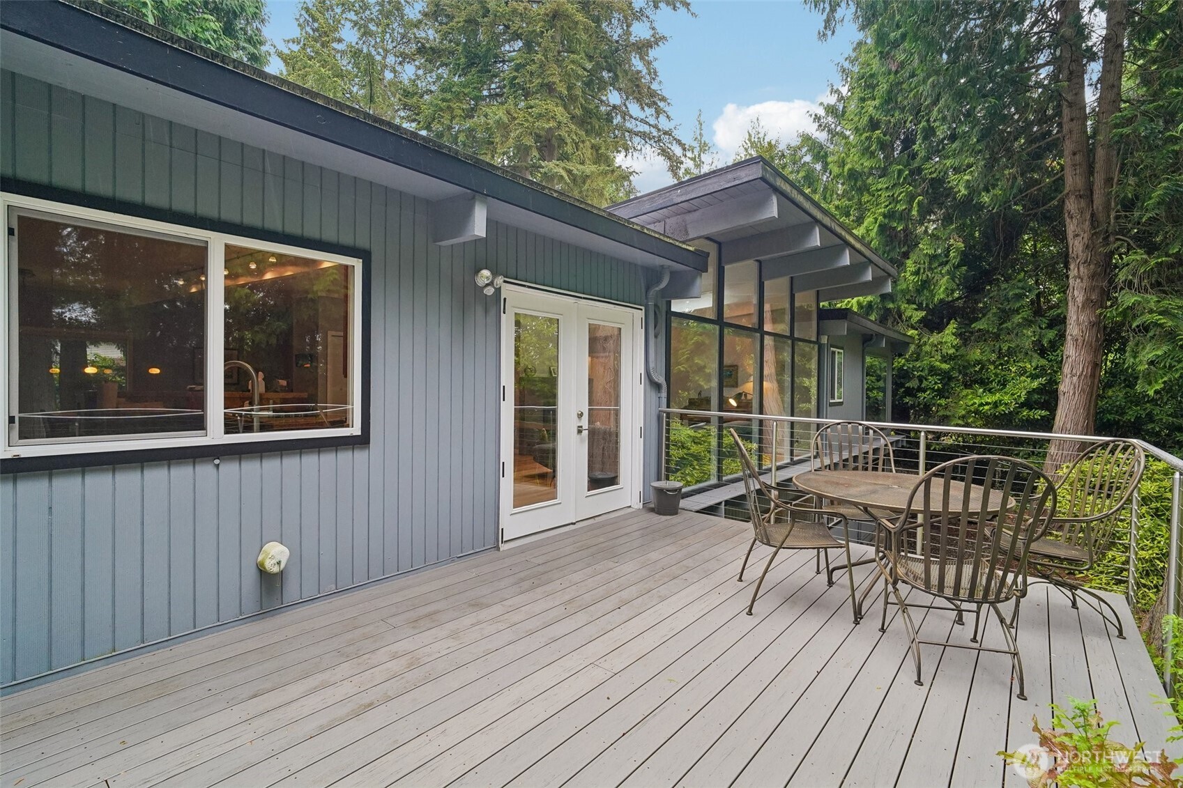 2646 109 Place NE Bellevue WA 98004