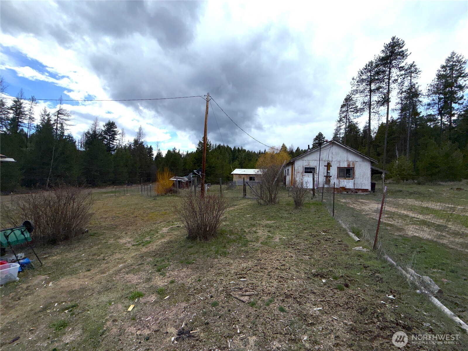 7 Hazel Lane Republic WA 99166