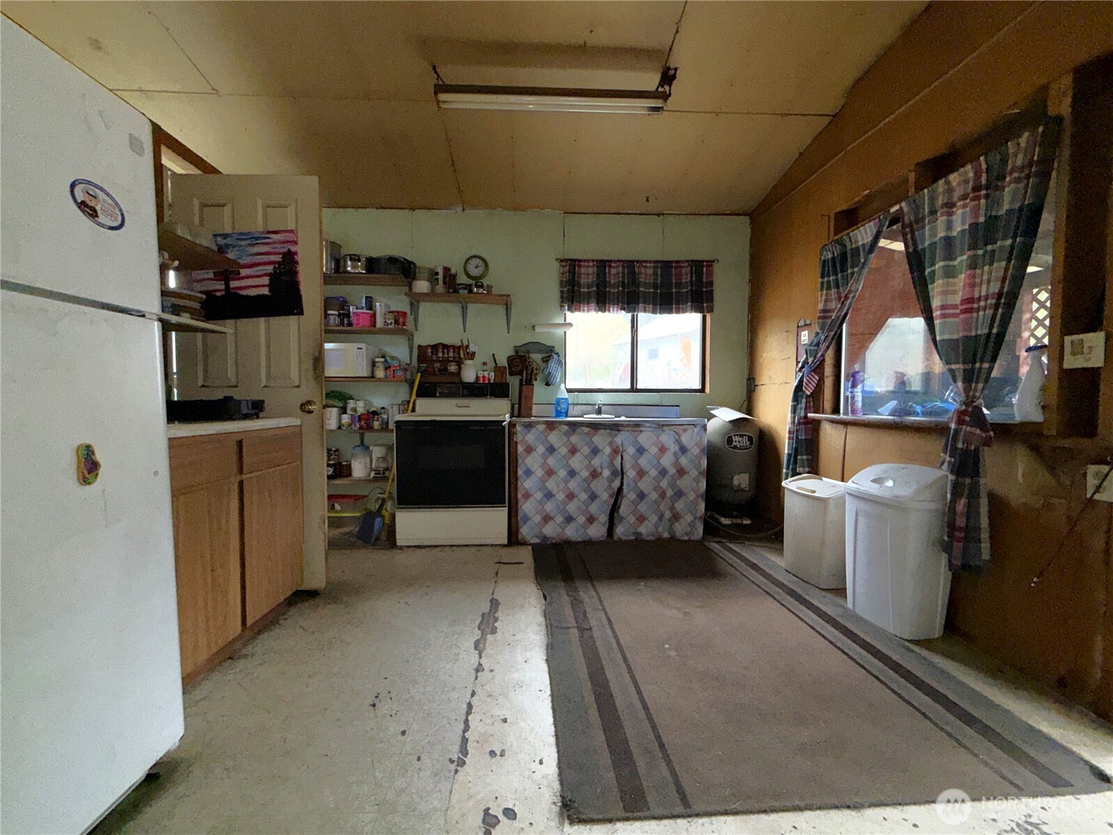 7 Hazel Lane Republic WA 99166