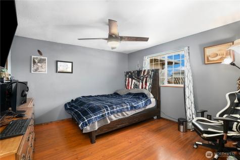 17937 Iris Place SW Rochester WA 98579