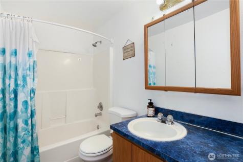 17937 Iris Place SW Rochester WA 98579