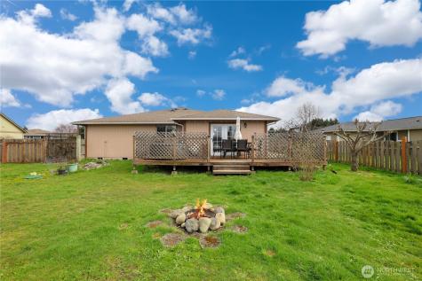 17937 Iris Place SW Rochester WA 98579