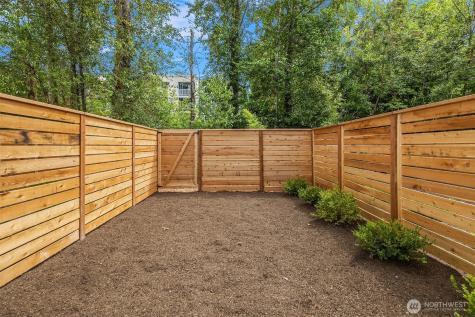 1520 Hollow Dale Place Everett WA 98204