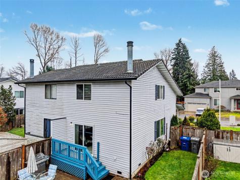 4108 NE 6th Place Renton WA 98059