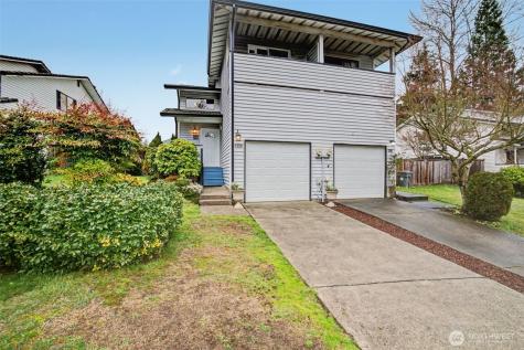4108 NE 6th Place Renton WA 98059