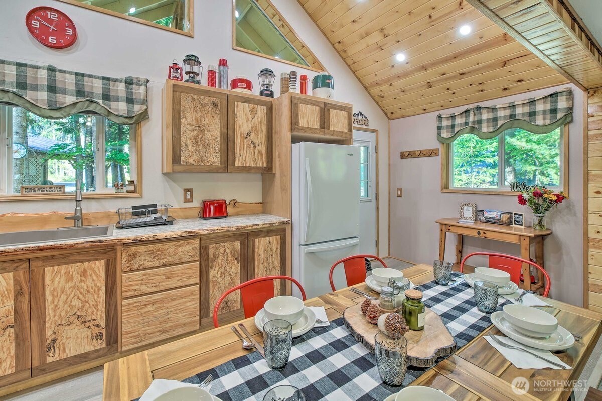 124 Aspen Lane Packwood WA 98361