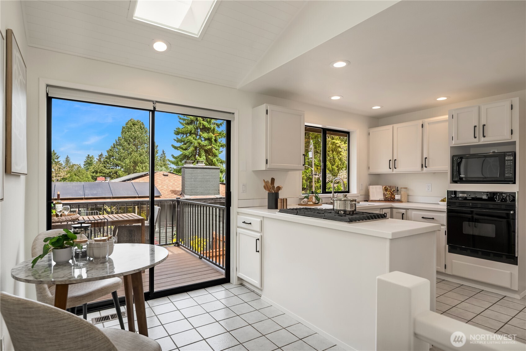 3039 50th Avenue SW Seattle WA 98116