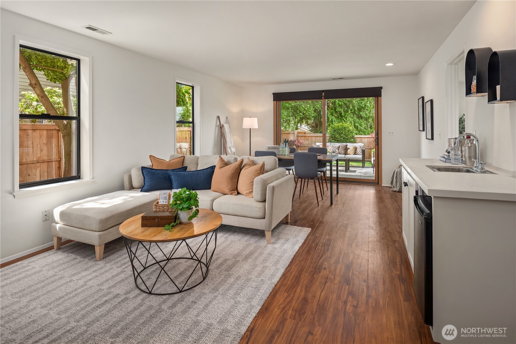 3039 50th Avenue SW Seattle WA 98116