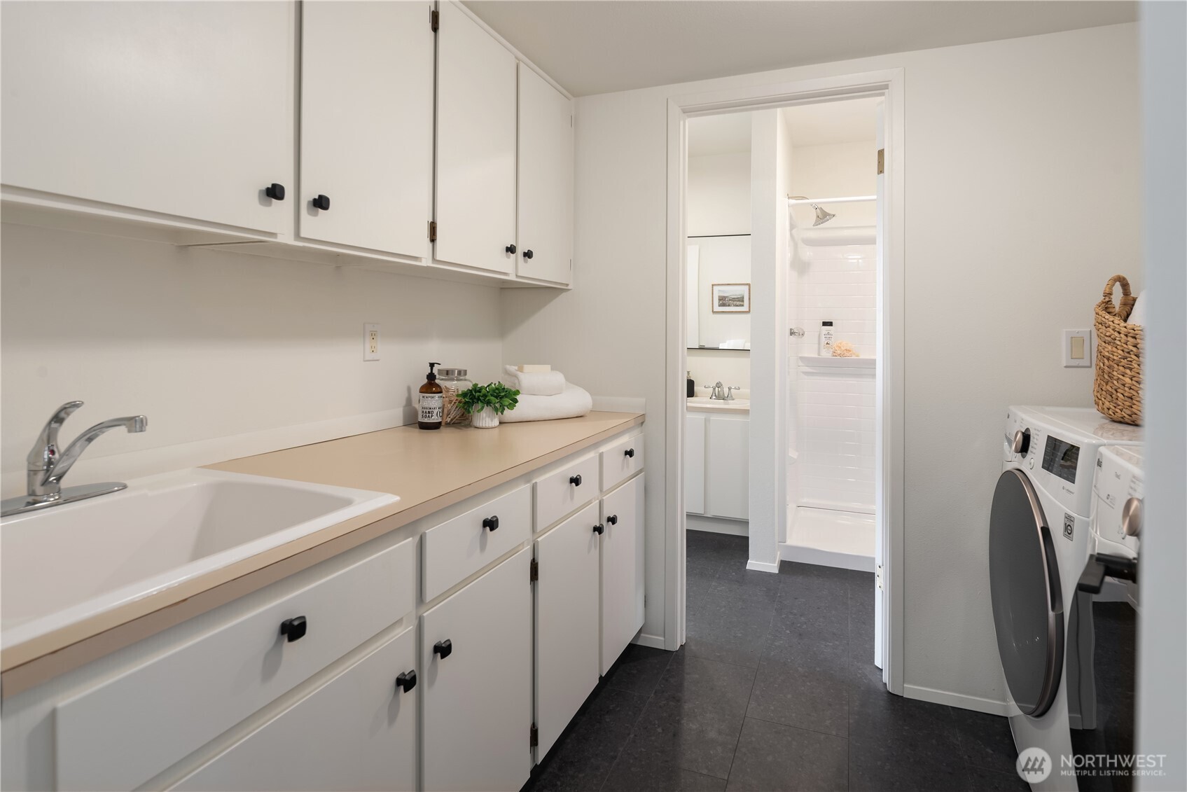 3039 50th Avenue SW Seattle WA 98116