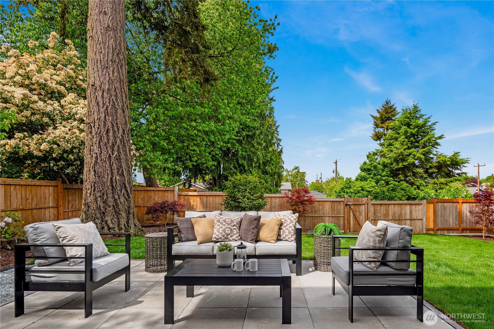 3039 50th Avenue SW Seattle WA 98116