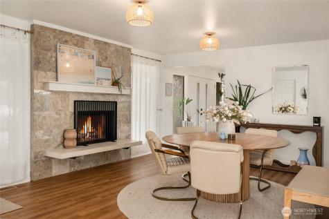 806 S 295th Place Federal Way WA 98003