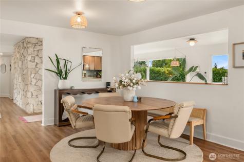 806 S 295th Place Federal Way WA 98003