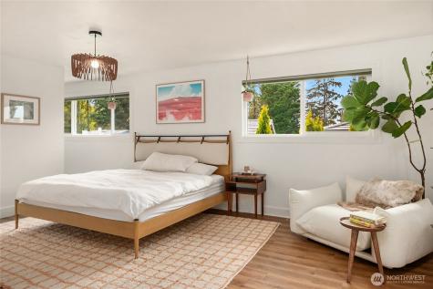 806 S 295th Place Federal Way WA 98003