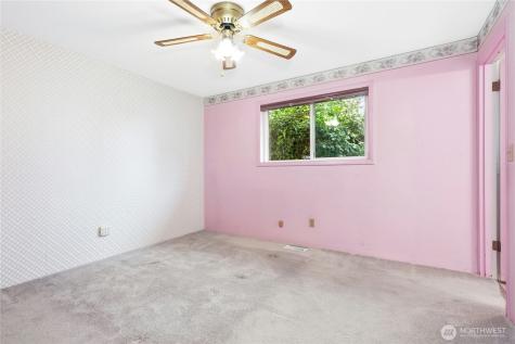 12502 SE 73rd Place Newcastle WA 98056