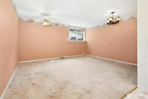 12502 SE 73rd Place Newcastle WA 98056