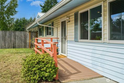 12502 SE 73rd Place Newcastle WA 98056
