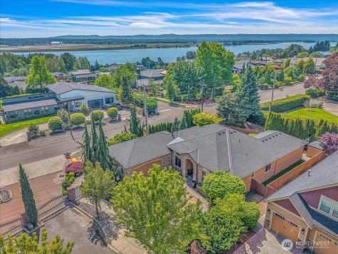1410 SE Columbia Crest Court Vancouver WA 98664