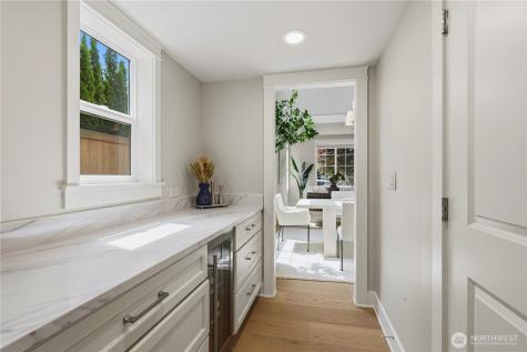 11906 161st Ave NE Redmond WA 98052