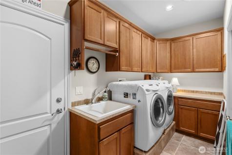 704 Desert Aire Drive SW Mattawa WA 99349