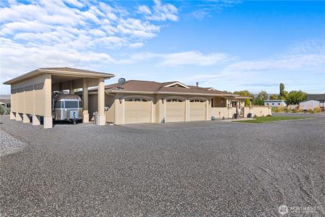 704 Desert Aire Drive SW Mattawa WA 99349
