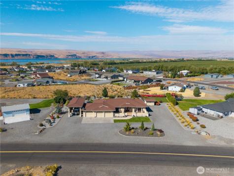 704 Desert Aire Drive SW Mattawa WA 99349