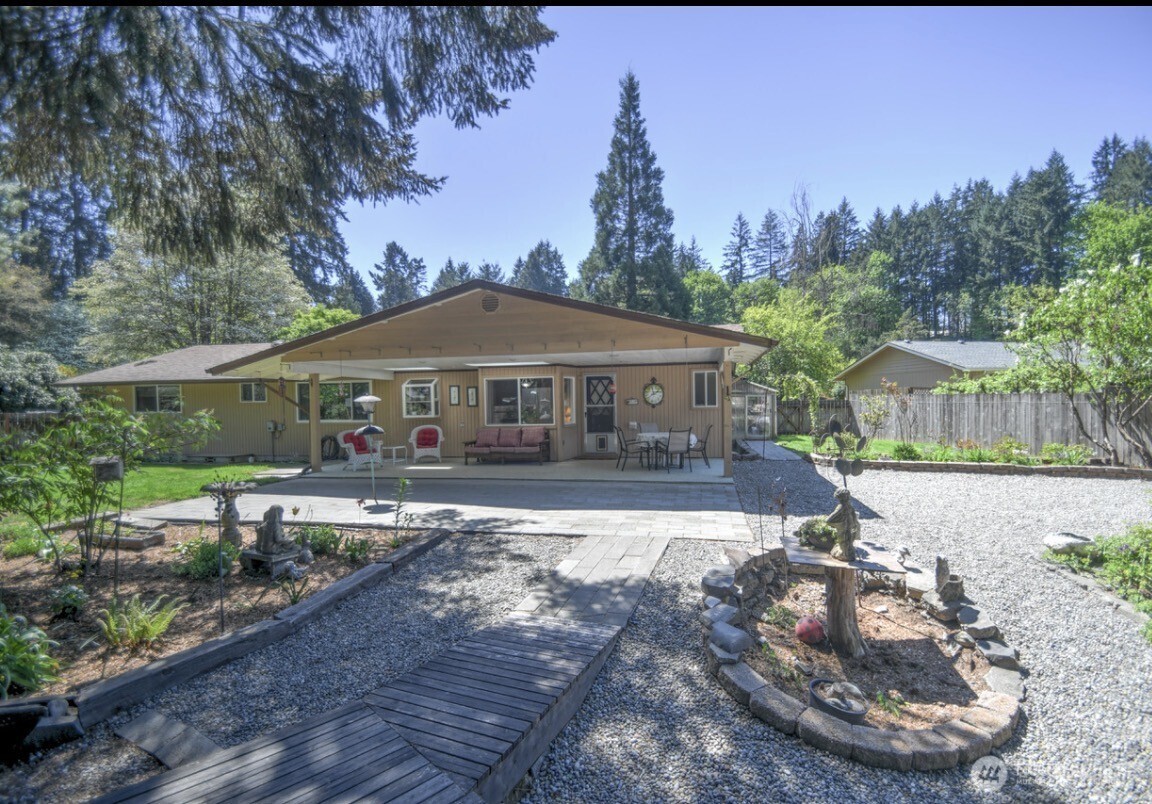 7634 11th Avenue SE Lacey WA 98503