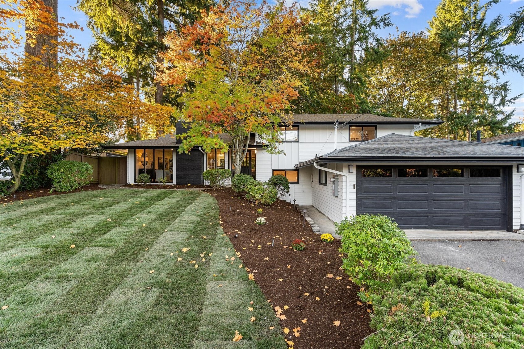 2133 170th Avenue NE Bellevue WA 98008