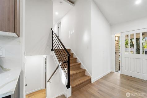 2133 170th Avenue NE Bellevue WA 98008