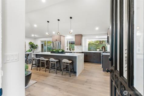 2133 170th Avenue NE Bellevue WA 98008