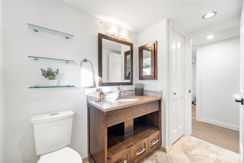 2133 170th Avenue NE Bellevue WA 98008