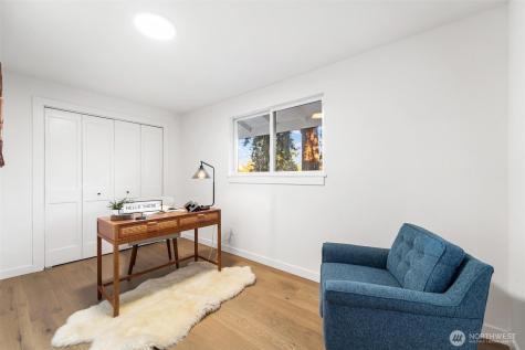 2133 170th Avenue NE Bellevue WA 98008