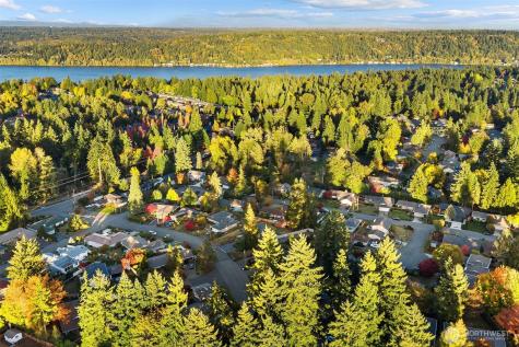 2133 170th Avenue NE Bellevue WA 98008