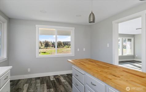 2312 Fairway Lane Oak Harbor WA 98277