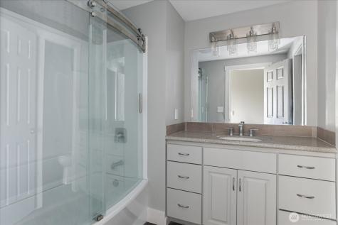 2312 Fairway Lane Oak Harbor WA 98277