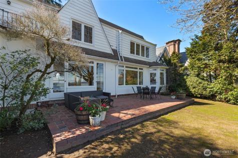 520 36th Avenue E Seattle WA 98112