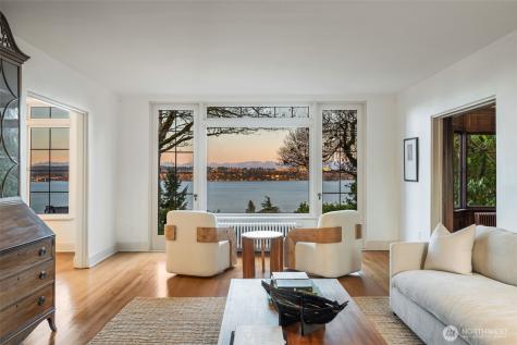 520 36th Avenue E Seattle WA 98112