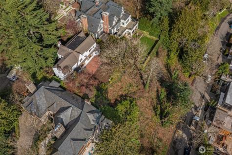 520 36th Avenue E Seattle WA 98112