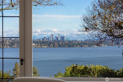 520 36th Avenue E Seattle WA 98112