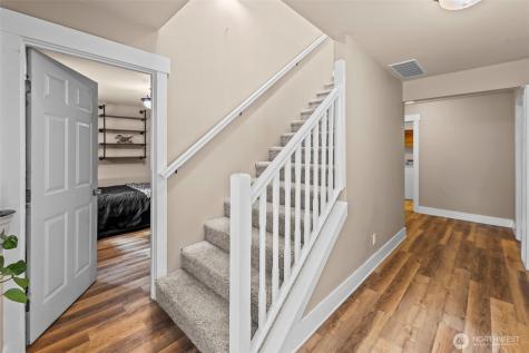 15445 Levin Road NW Poulsbo WA 98370