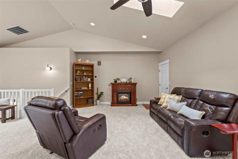 15445 Levin Road NW Poulsbo WA 98370