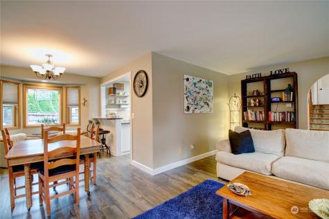 125 N Waugh Road Mount Vernon WA 98273