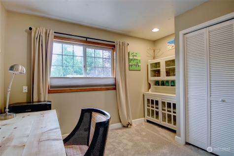 125 N Waugh Road Mount Vernon WA 98273