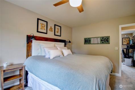 125 N Waugh Road Mount Vernon WA 98273