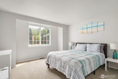 6432 Crossing Place SW Port Orchard WA 98367