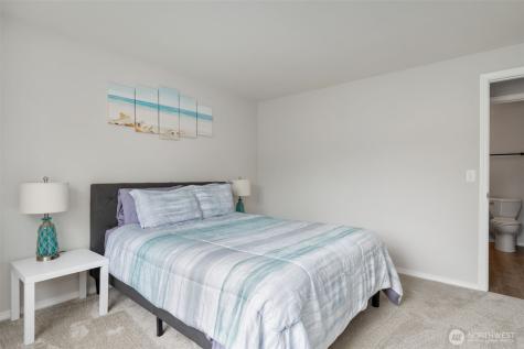 6432 Crossing Place SW Port Orchard WA 98367