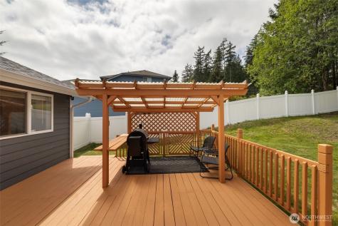 6432 Crossing Place SW Port Orchard WA 98367