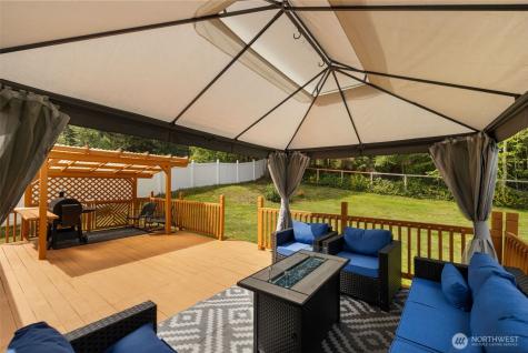 6432 Crossing Place SW Port Orchard WA 98367