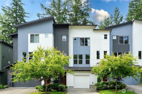 13421 Admiralty Lynnwood WA 98087